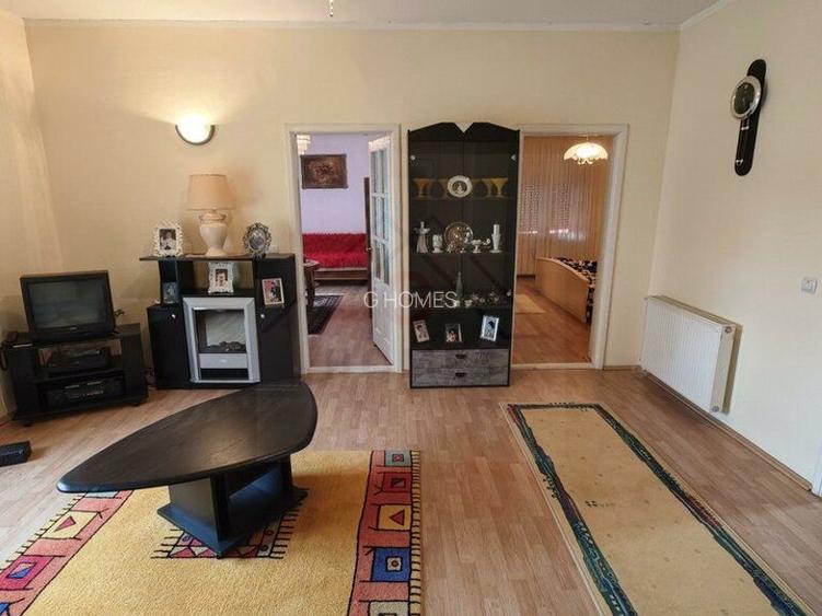 PRET DE APARTAMENT pentru o casa cu garaj! Comision zero! - 2