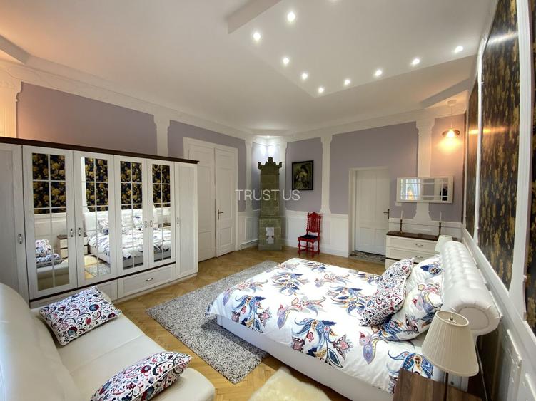 Comision 0%, Cladire Istorica, 4 camere, 134 mp, Renovat, Zona Sinaia - 3