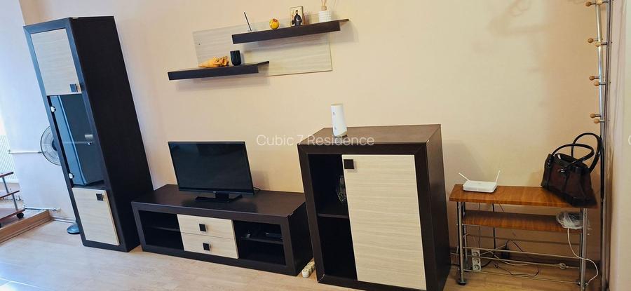 Garsoniera mobilata, bloc 1981, Bld. Chisinau- Basarabia - 2