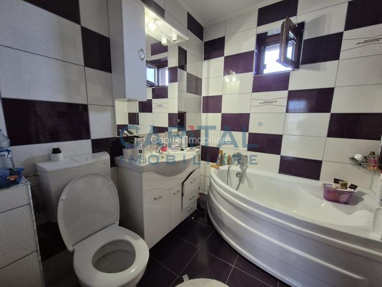 Casa la cheie cu garaj, D+P+E, 200 mpu, 1 400 mpt, central Dezmir - 23