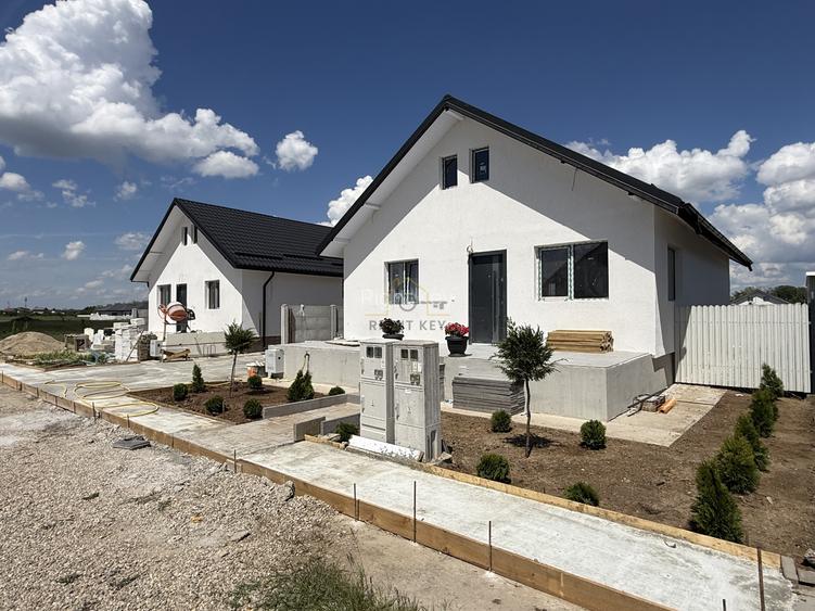 Ocazie! Casa P+pod placa, teren 250mp, clinceni! Comision 0%! - 2