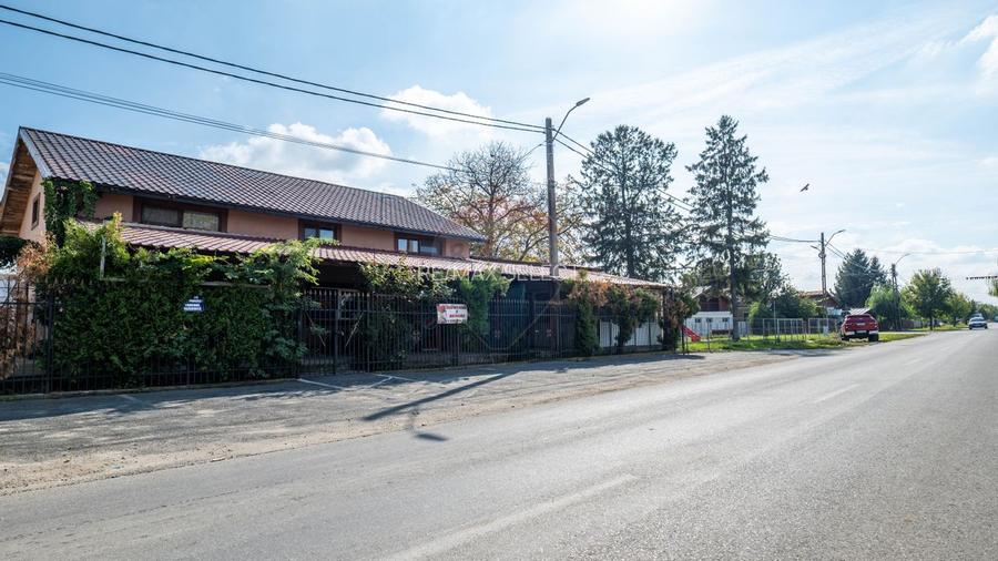 Vânzare imobil cu funcțiune mixtă casa si restaurant - Ungureni - DB - 3