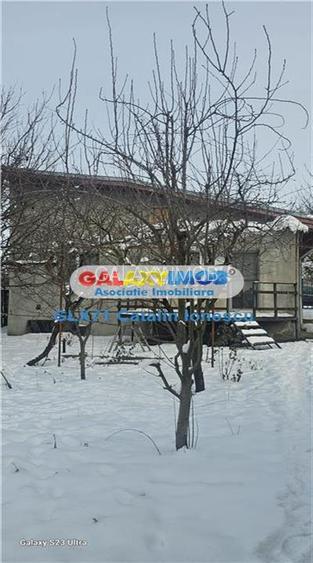 vanzare casa pe lac Frumusani - 14