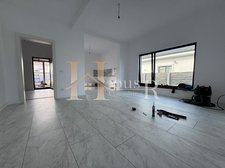 La 5 minute de 4 benzi.Toate Utilitatile.Teren 340 mp - 3