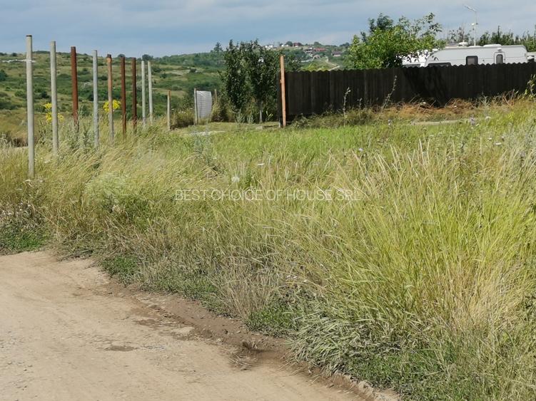 BUCIUM , 6 KM DIN IASI , teren perfect plan , 99.999 % acces pe asfalt - 4