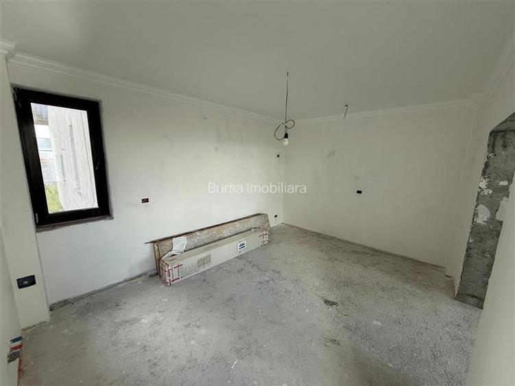 CASA P+E LA STADIU DE FINISAJE,  STR. CUZA VODA,  ZONA PETRESTI - 18