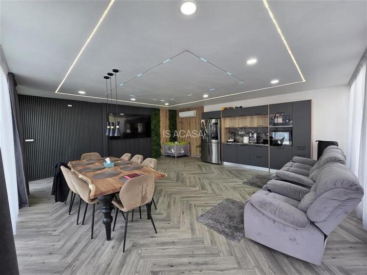 Vila spectaculoasa cu piscina, terasa incalzita si adapost ALA - 7