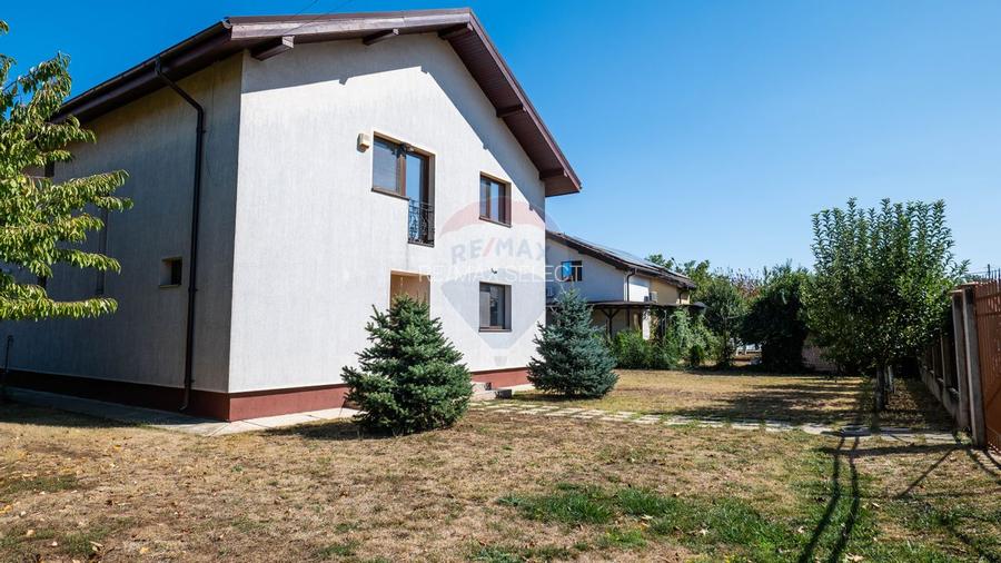 Vanzare vila deosebita cu 4 camere, Branesti - Autostrada Soarelui - 27