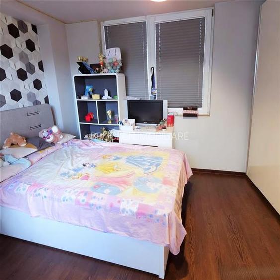 Apartament 4 camere | 76 mp utili | Etaj IV | Vedere spre Cris - 7