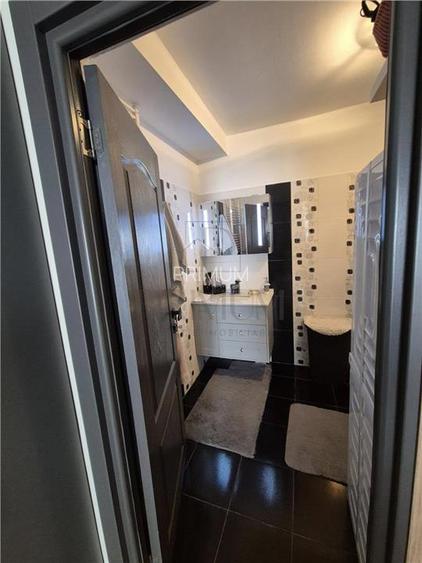 GIROC - 3 CAM - ETJ.2 - CENTRALA/AC - LOC PARCARE - BLOC NOU- - 3