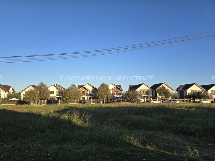 Teren de vanzare in Navodari - 8