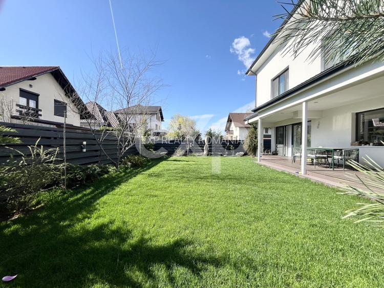 De vanzare vila individuala 8 camere mobilata si utilata Paradisul Verde - 6