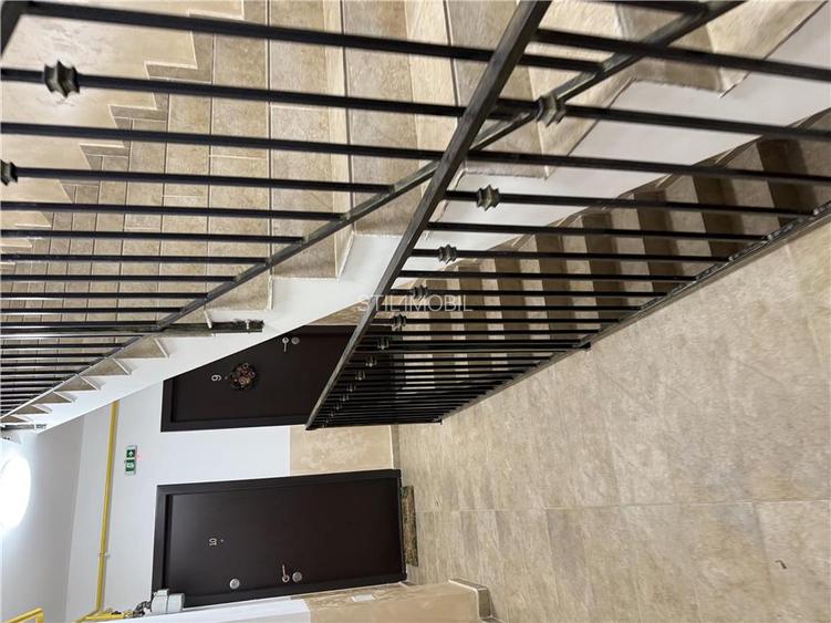 2 CAM , LUNCA CETATUII, DECOMANDAT , LOC PARCARE, PRIMA INCHIRIERE - 18