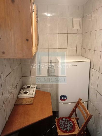 Garsoniera 24 mp - zona în Uzina 2 - 4
