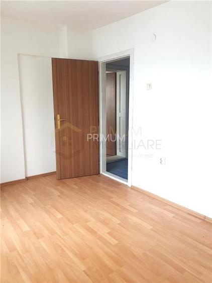 GIARMATA - 3 camere - 1 baie - 1 balcon - ETAJ 1 - BLOC IZOLAT - 2