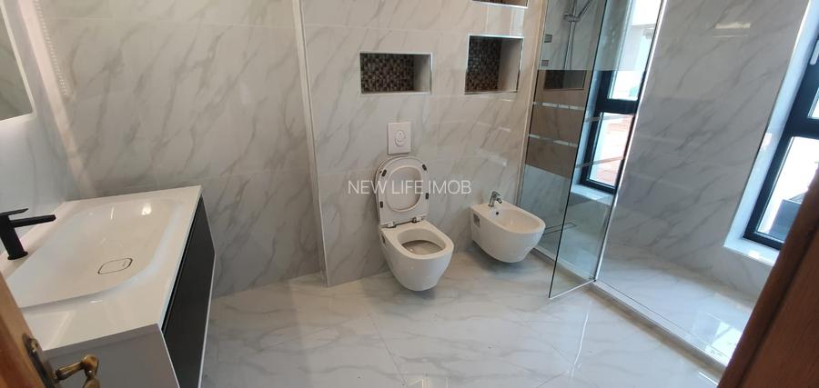 Mamaia , 2 camere lux , parcare inclusa - 6