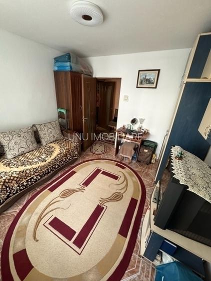 2 camere decomandat 52mp zona nicolina 1 in spate la lidl - 3