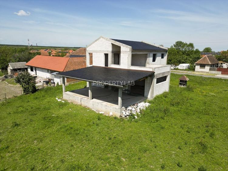 Casă la roșu din BCA de vânzare în Județul Arad - 11