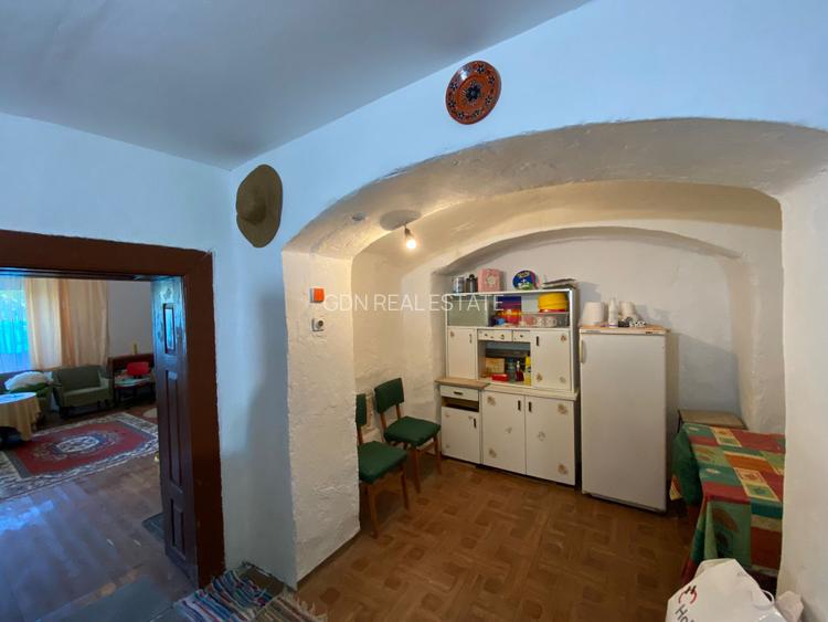 Casă de vacanță , 2 cam, teren 3.381 mp - 15