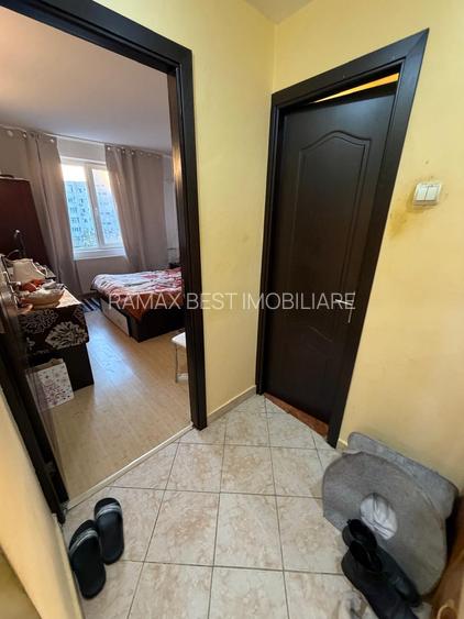 Dristor Ramnicu Valcea - Bloc 1985 - Lidl - 6