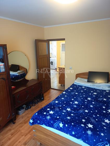 Casă P+1 + teren , Sector 4  | Centrală proprie | - 11