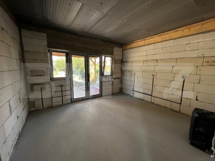 Casa P + 1 de 100 mp utili, cu 300 mp teren in zona Preajba sat - 9