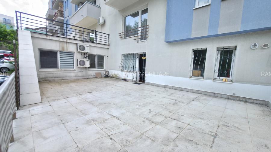 Apartament cu terasă spectaculoasă și garaj subteran - 11