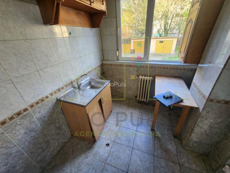 Ultracentral. Parter inalt. Intrare separata. Teren 403 mp in proprietate. - 4