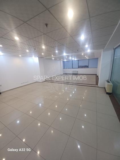 SPATII COMERCIALE /BIROURI//CLINICA// WEST MALL - 7