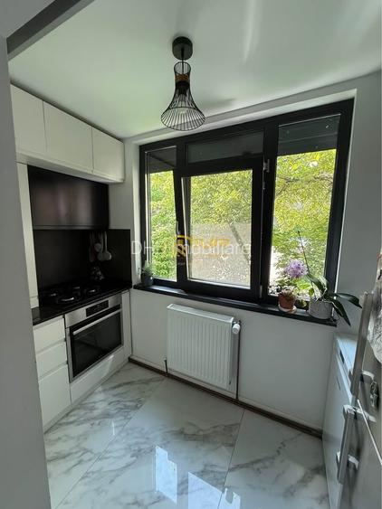 Apartament 3 camere decomandate, zona Nicolina 2. - 7