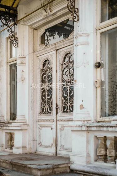 Vila istorica de patrimoniu - 160 mp/teren 262 mp - 15