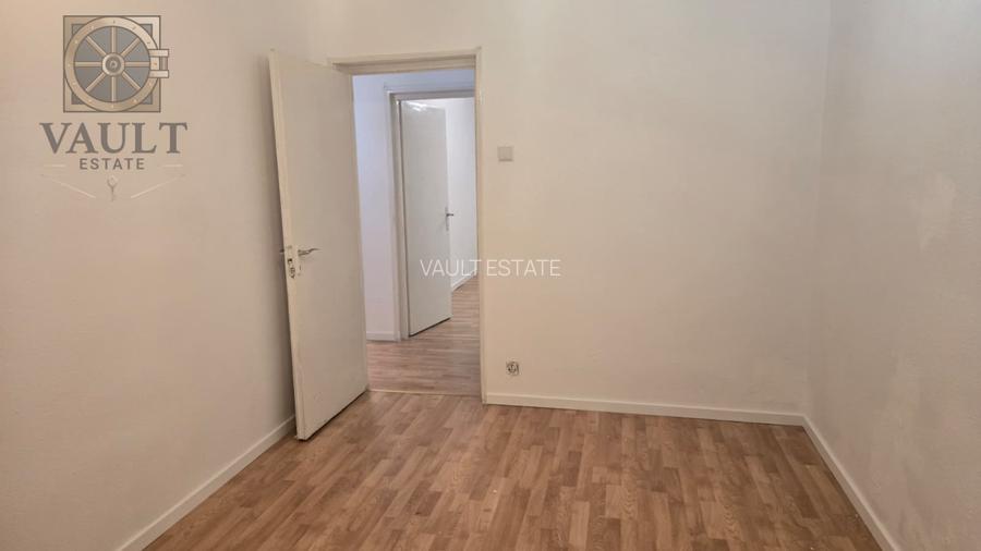 Apartament  3 camere - 3 BALCOANE - zona DRUMUL TABEREI  - 5