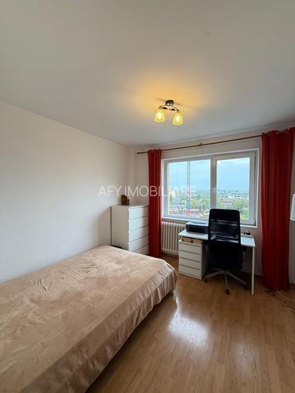 De vânzare 4 camere, spațios, 2 băi, 2 balcoane, lângă Mega Mall - 5