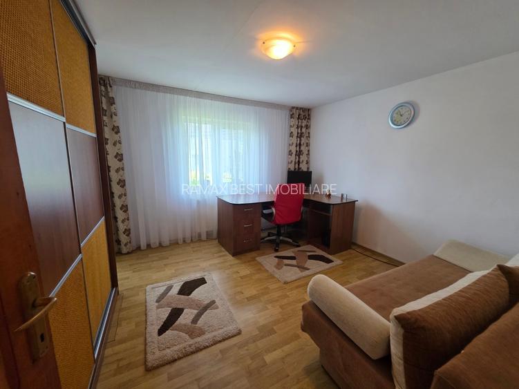 Nicolae Grigorescu, 10 minute metrou si parc IOR, pe strada Malva, - 19