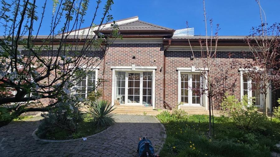 REV2005568 Vila 9 camere Fabrica de Glucoza Andronache - 10