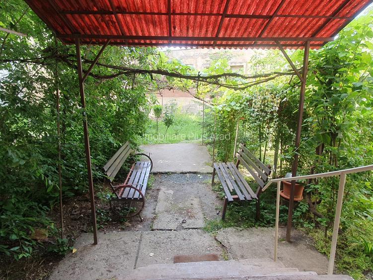 Vand ap 4 camere la pret de 3 camere -zona Micalaca-Miorita - 16