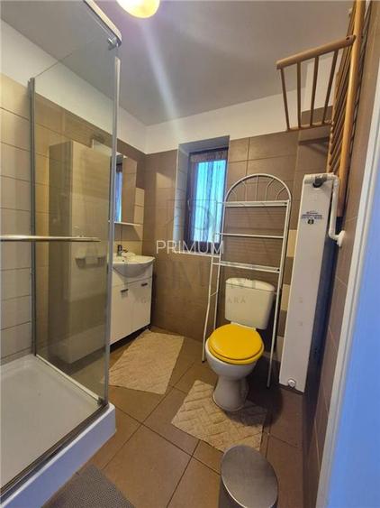 DUPLEX 5 CAMERE - ZONA LINISTITA - TOATE UTILITATILE - GATA DE MUTAT - 26