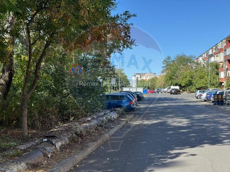 Apartament 2 camere Miorita -Micalaca - 17