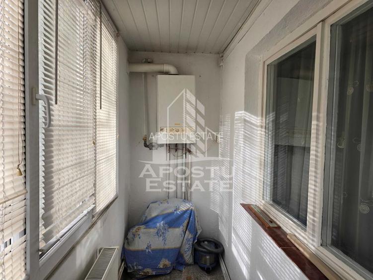 Apartament cu 2 camere, semidecomandat,centrala ,zona Dambovita - 3