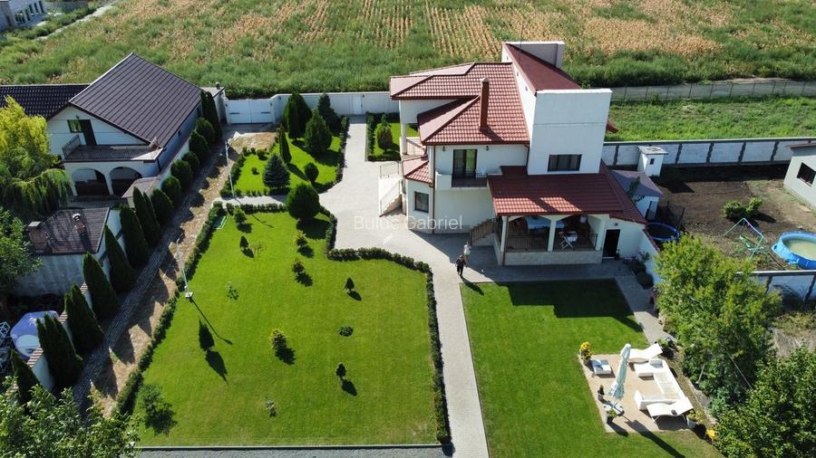 2 Case de vanzare -O singura curte complet amenajata - 15
