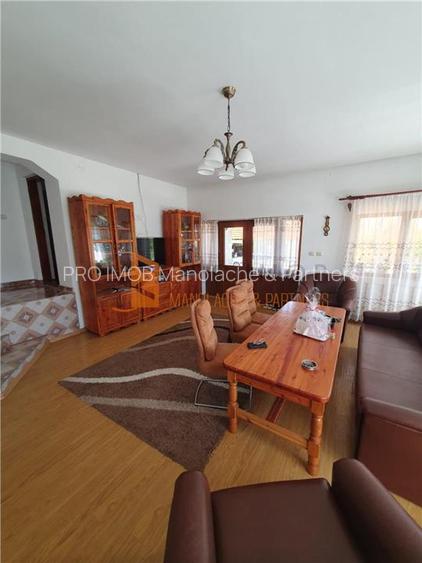 EXCLUSIVITATE! Casa cu teren zona Parscov - 2