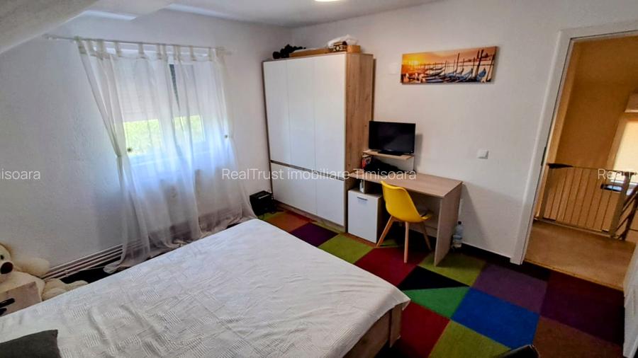 Casa individuală P+M, zonă liniștită, în Vatra veche a satului - 13