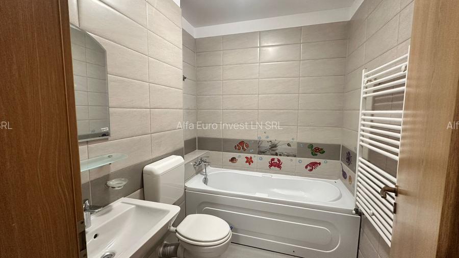 Apartament de vanzare 2 camere decomandat zona Coresi - 5