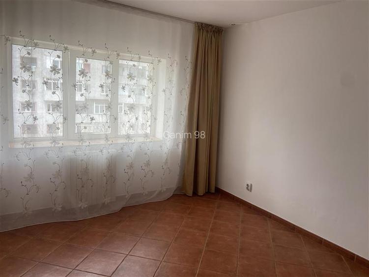 Apartament 2 camere , zona ultacentrala - Casa de Pensii , decomandat 54 mp , re - 7