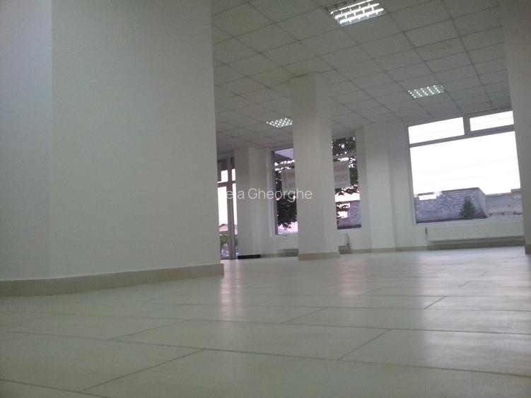 INCHIRIEZ SPATIU COMERCIAL  200 MP IN CARANSEBES - 8