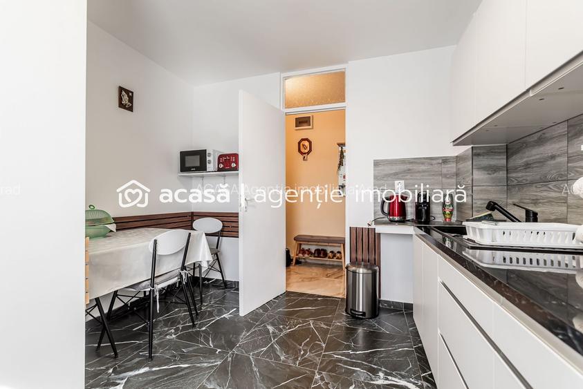 Apartament renovat cu 2 camere Micalaca etaj 3 Comision 0 - 7