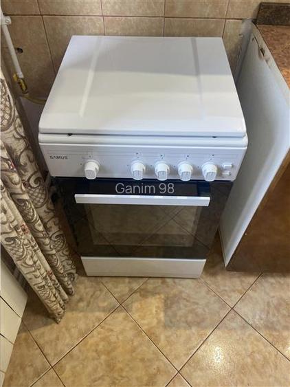 Apartament 3 camere de inchiriat , zona Scoala nr 2- Piata Moldovei decomandat , - 24