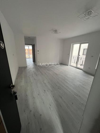 Bloc Nou.Zona Braytim. Etaj Intermediar. 2 Terase mari. - 2