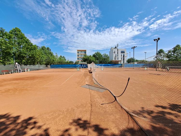 Teren intravilan 3707 mp - Aviatiei - 3