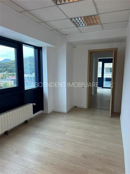 Spatiu de birouri renovat, Centrul Civic, Brasov - 14